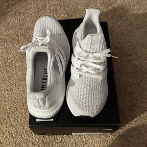 Adidas Ultraboost! Women’s size 6.5